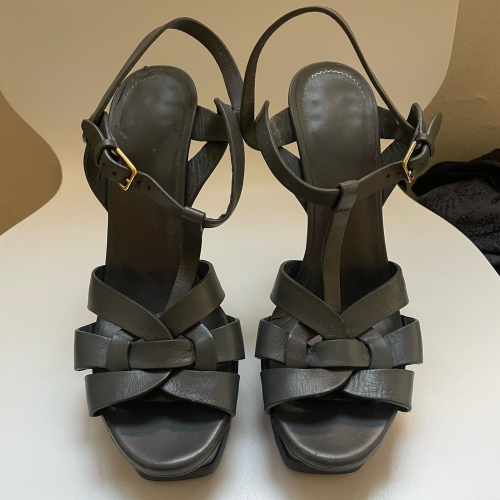 YSL Tribute Leather Platform Sandal in Grey